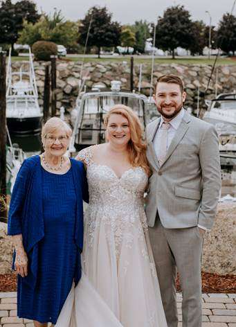 Bride Allison